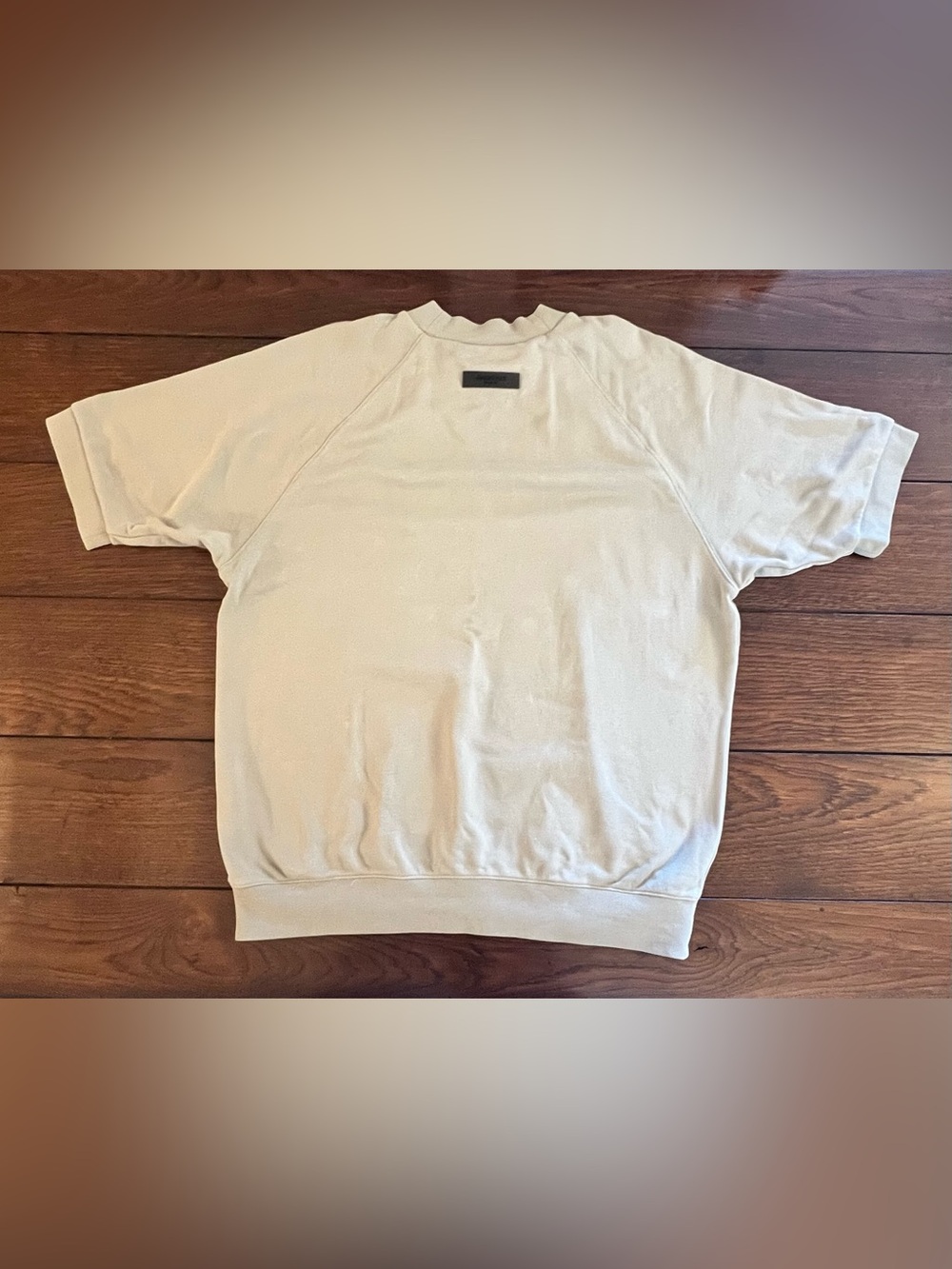 V021 ESSENTIALS FOG Cotton Sweatshirt Short Sleeve Size Large - Picture 5 of 11